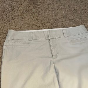 Gap pants size 14 curvy. Small spot bottom of the leg seen in the picture